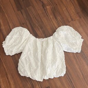New Magaschoni White Textured Puff Sleeve Blouse